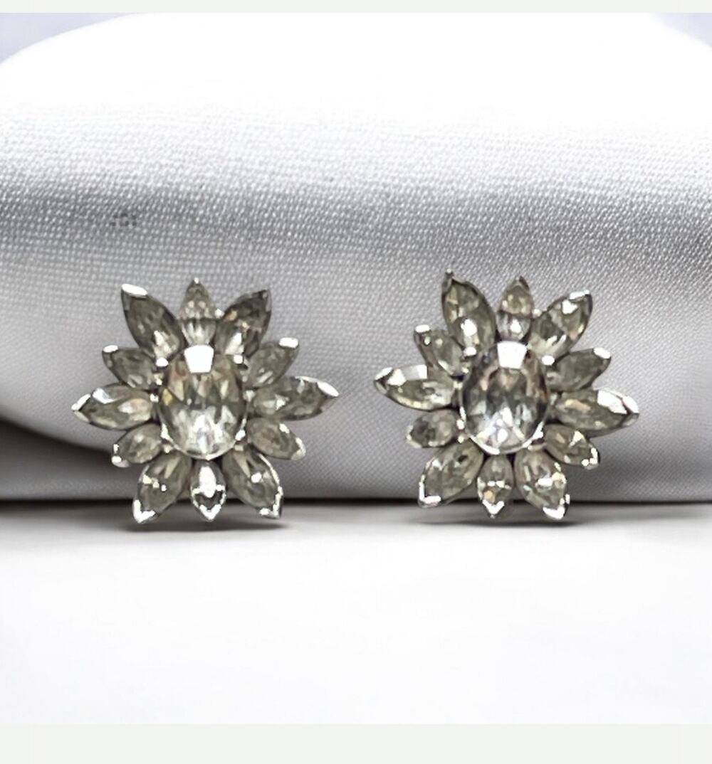 Pennino vintage silver-tone rhinestone starburst